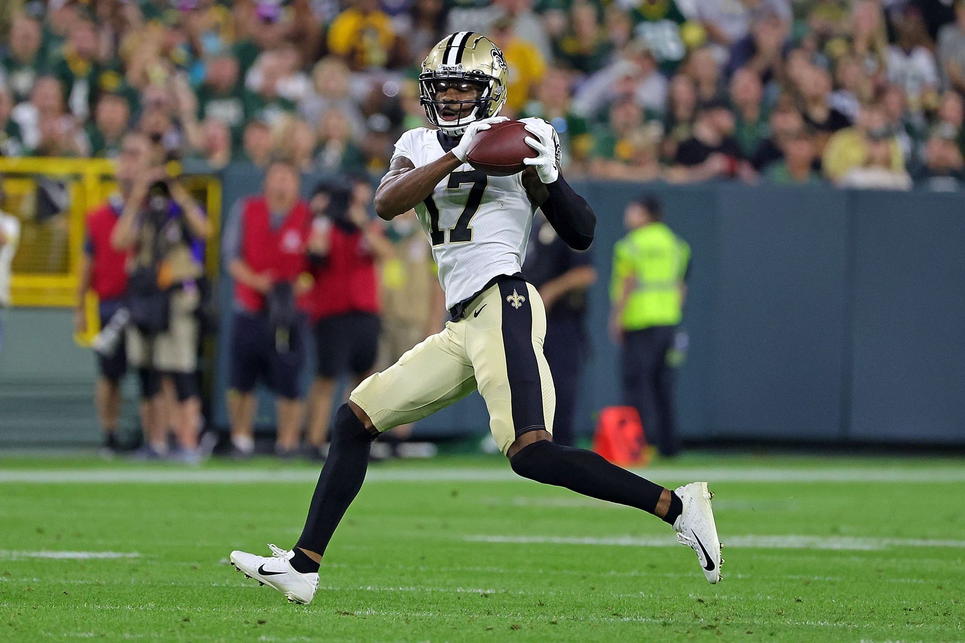 New Orleans Saints v Green Bay Packers