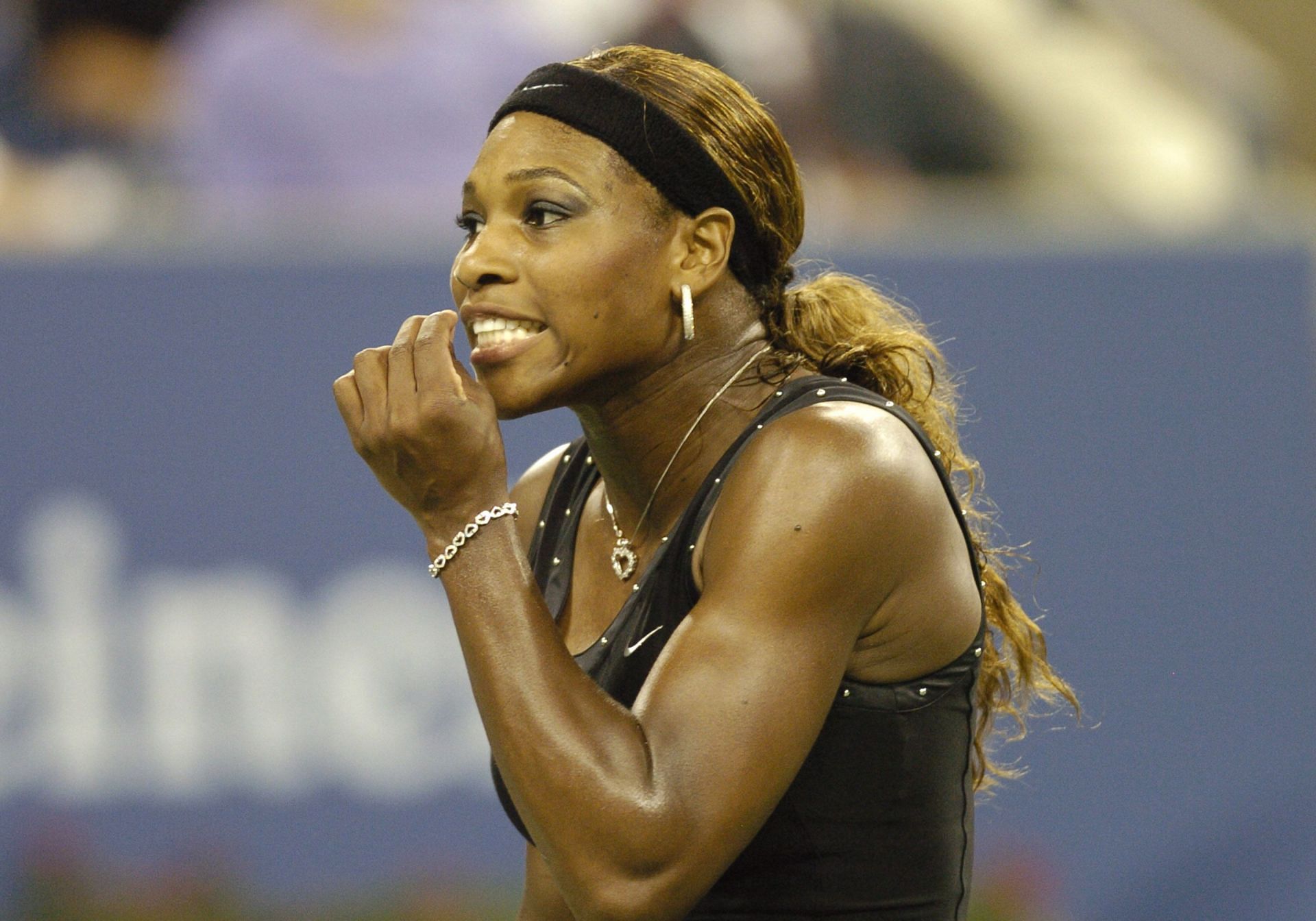 2004 US Open - Women&#039;s Singles - Quarter Finals - Serena Williams vs Jennifer Capriati