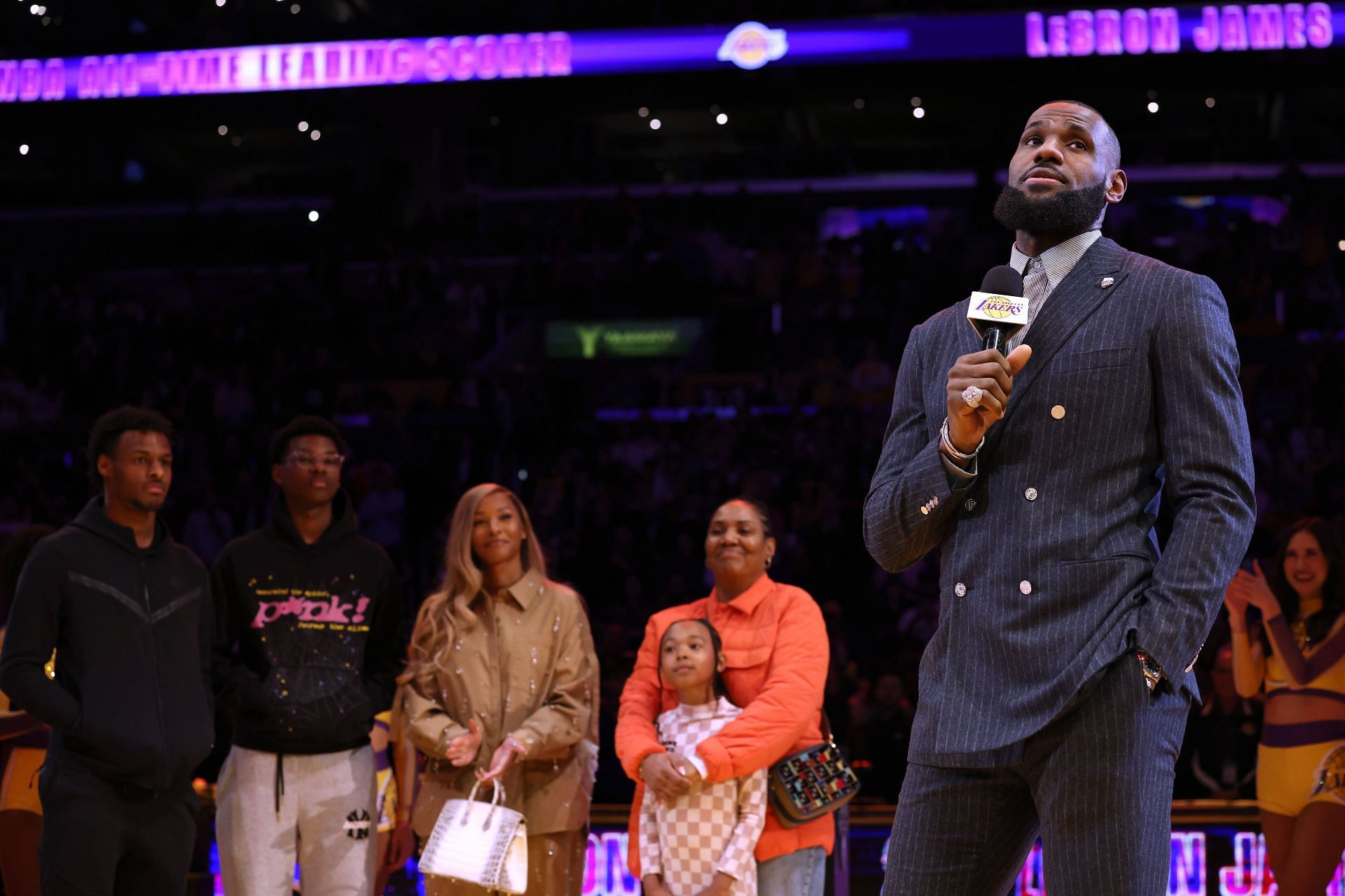 The truth about LeBron James&#039; siblings is not a nice story (Image via Getty Images)