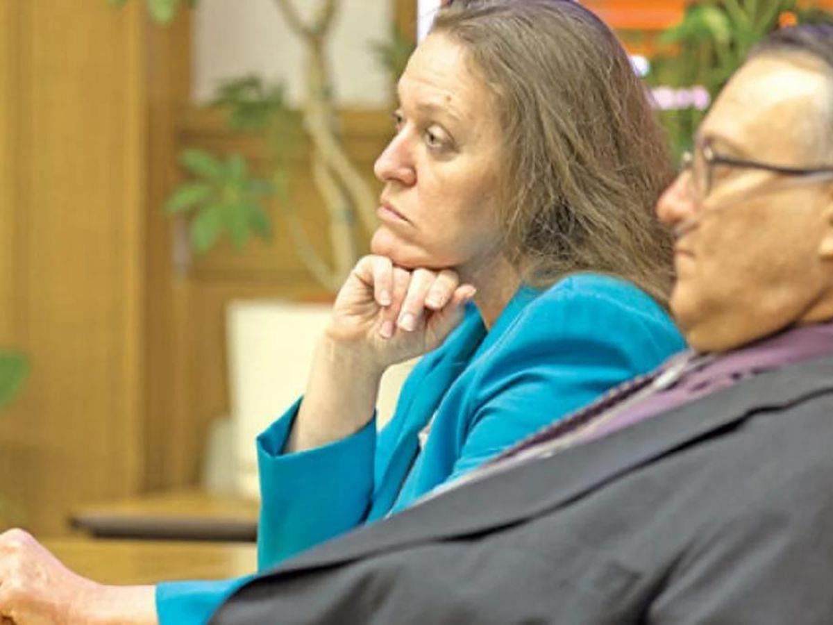 Linda Fields pictured in court (Image via The Public Monitor)