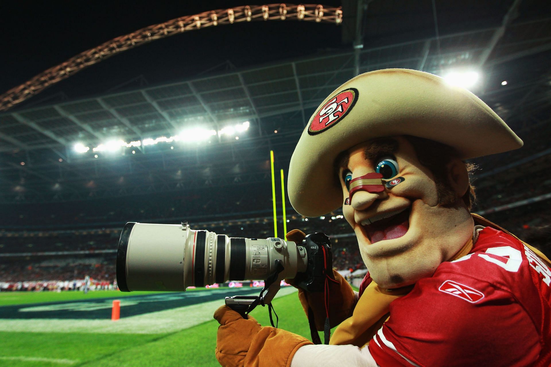 Denver Broncos v San Francisco 49ers (Image via Getty Images)