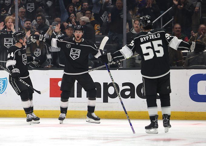 Crosby is such a crybaby: NHL twitter reacts to Sidney Crosby's ejection  and Adrian Kempe's hattrick in LA Kings' 6-0 win