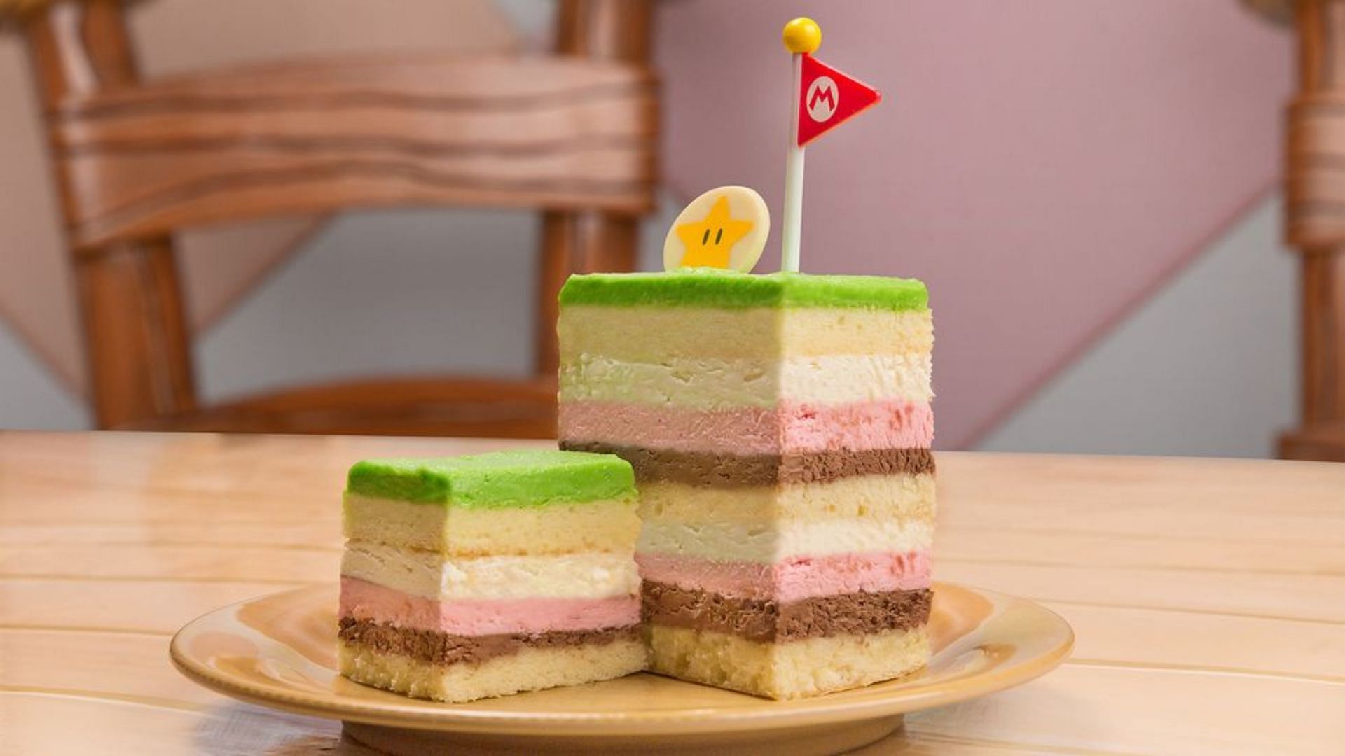 Mt. Beanpole Cake (Image via Universal Studios)