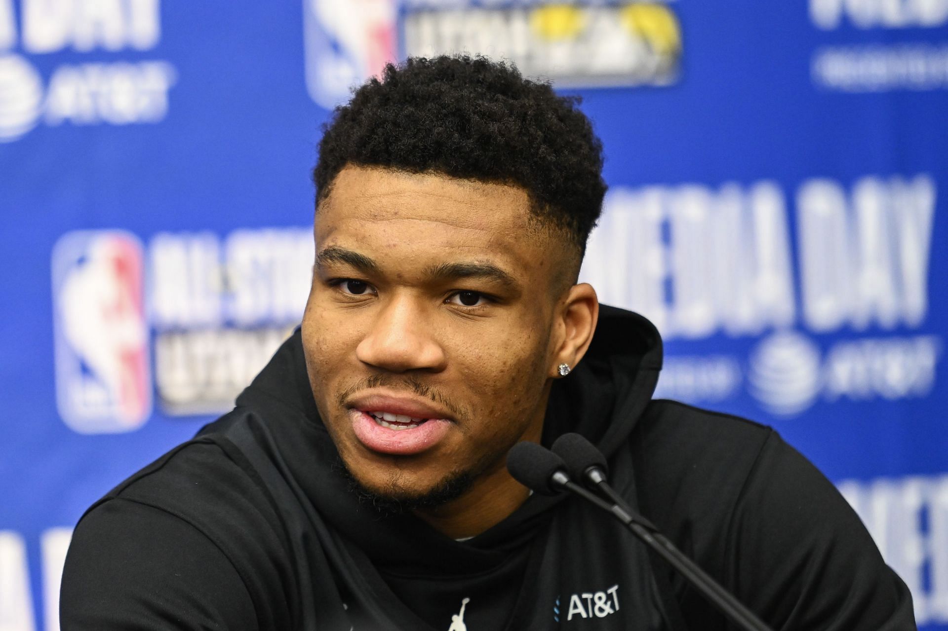 Giannis wrongfully picks starter Ja Morant, leaves LeBron hysterical