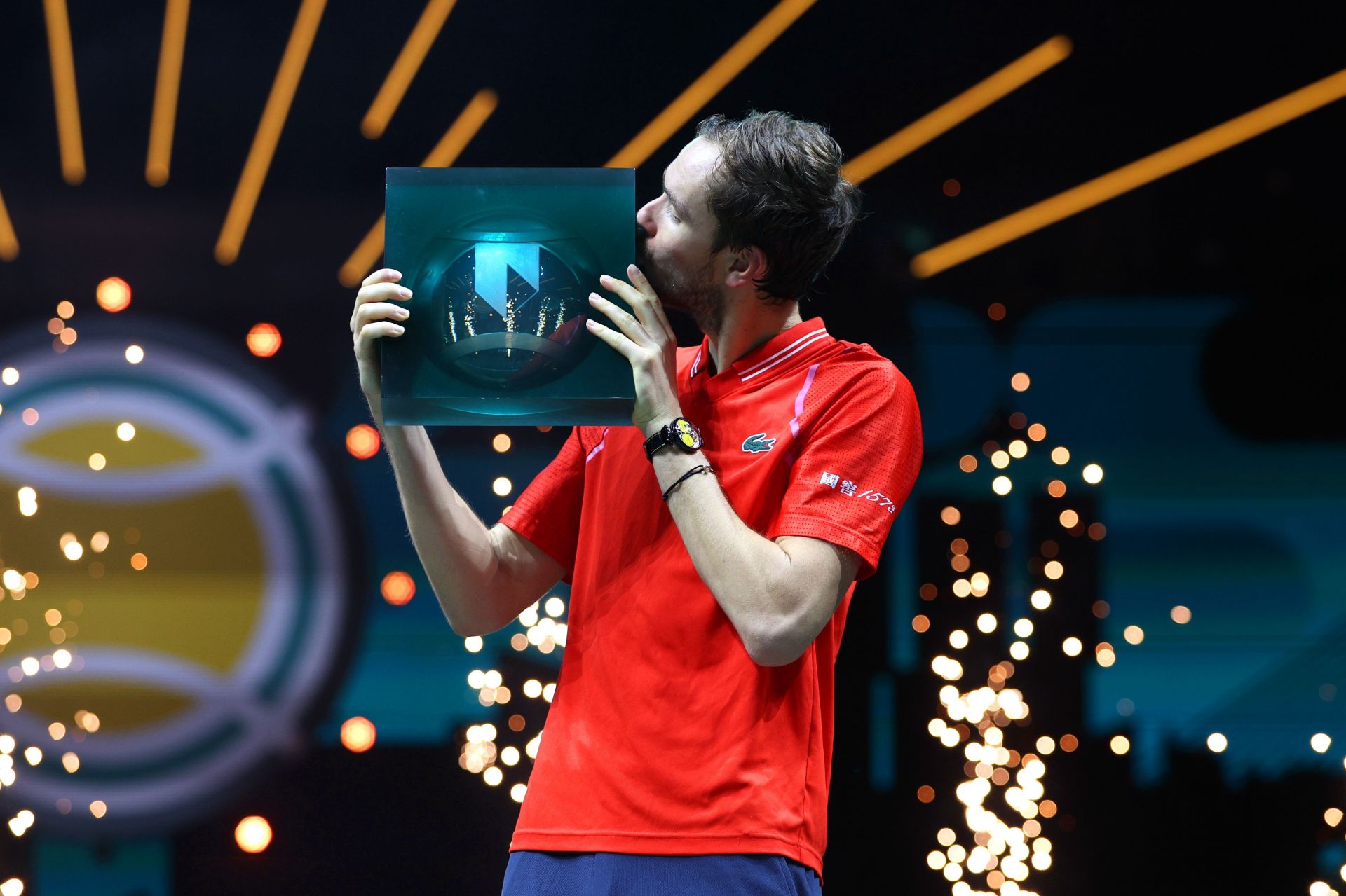 Daniil Medvedev with the Rotterdam Open 2023 trophy