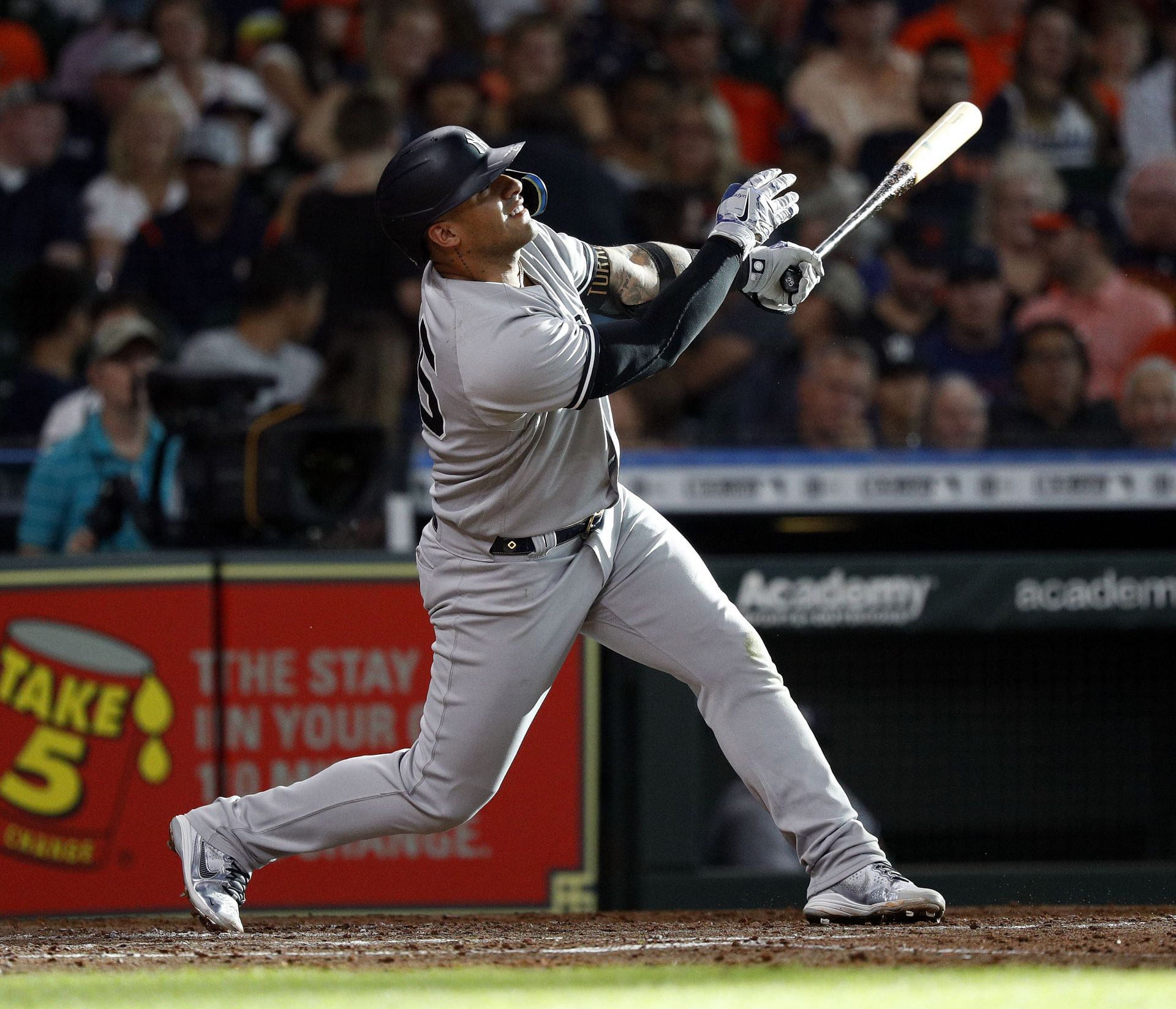 Gleyber Torres reaches one-year contract with New York Yankees