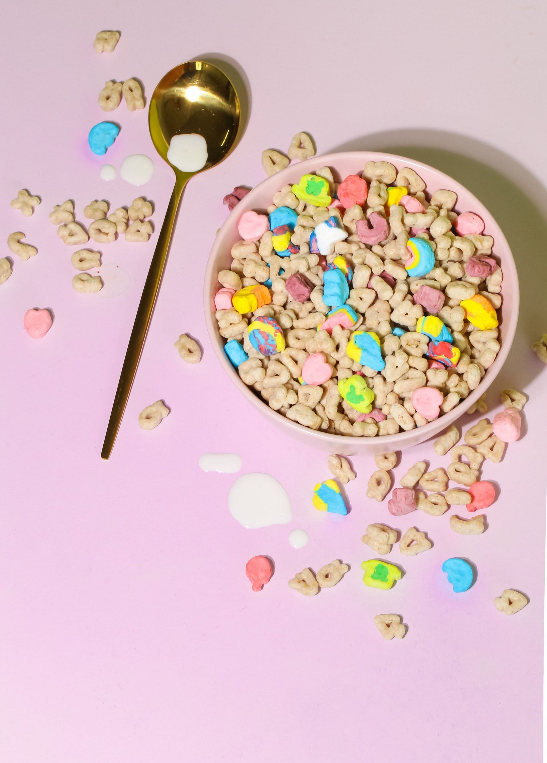 Breakfast cereals are high in sodium (Image via Pexels/Carlie Wright)