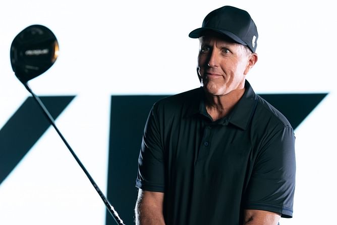 “This is the weakest LIV team line up” – Fans in shock after LIV Golf announces Phil Mickelson’s new HyFlyers team