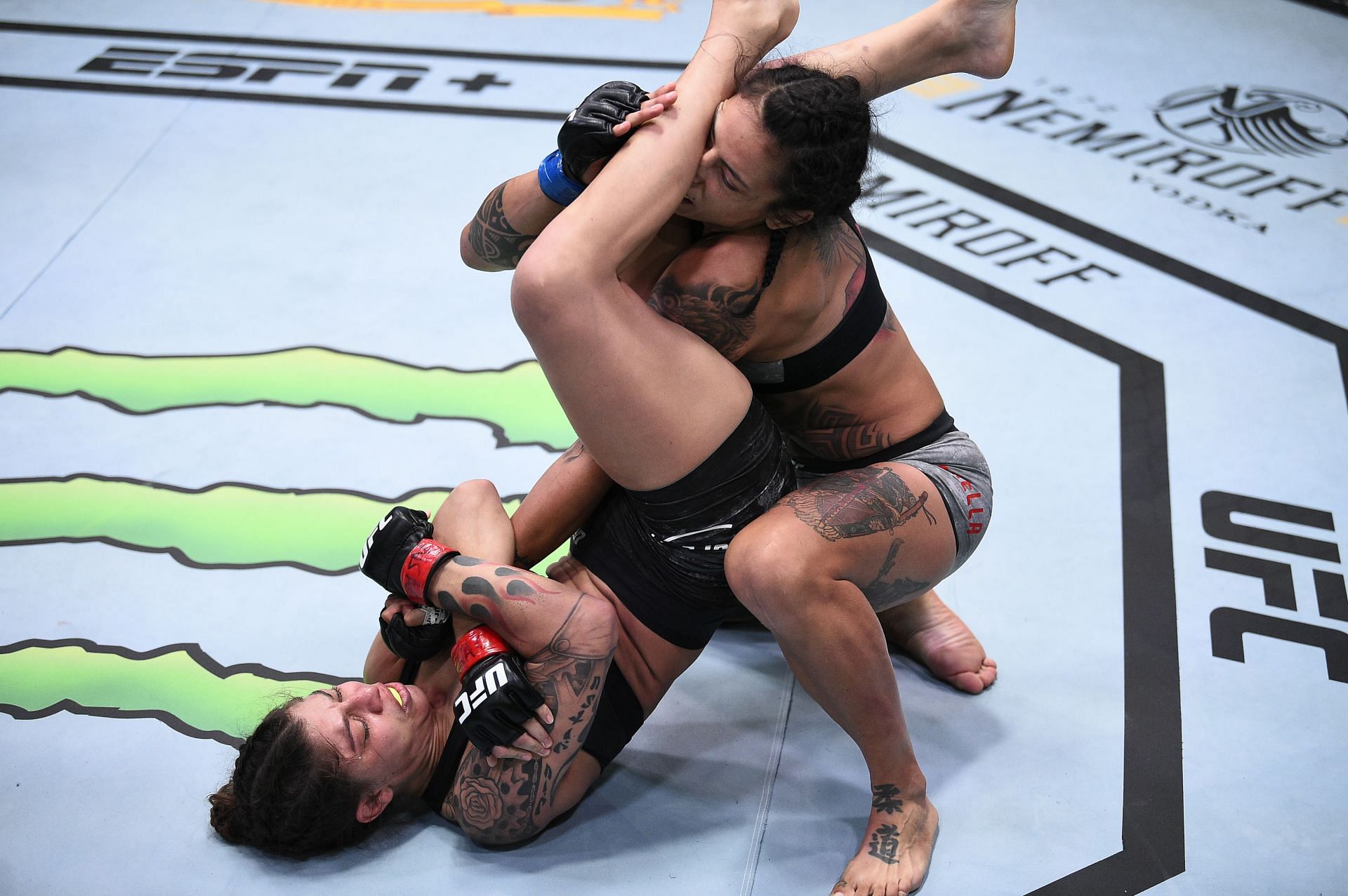 Mayra Bueno Silva might be in title contention with her win last night