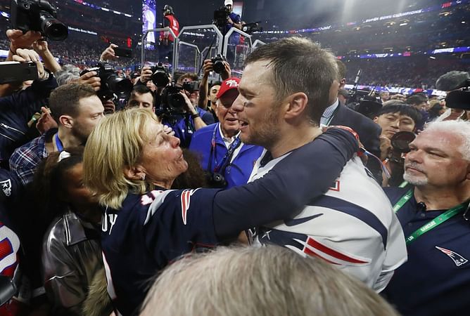 Tom Brady's cancer-surviving mom fueled his Super Bowl LI win - "She's my everything"