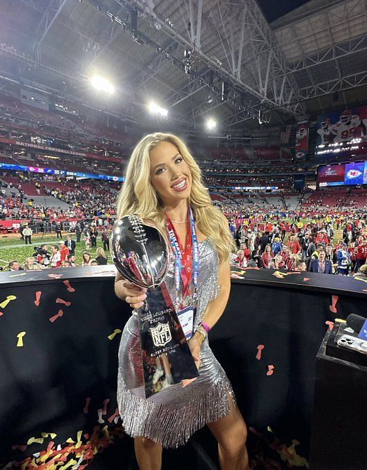 Daughter of billionaire NFL Chiefs owner Clark Hunt flaunts her