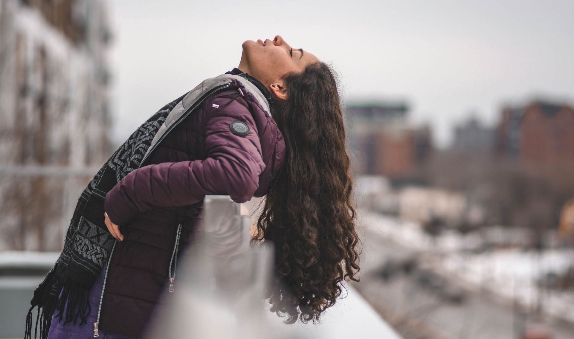 Shea butter provides strong hair. (Image via Pexels/Jeandaniel Francoeur)