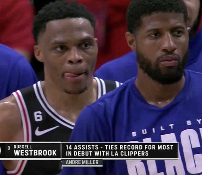 Russell Westbrook first bucket with the LA Clippers vs Kings 