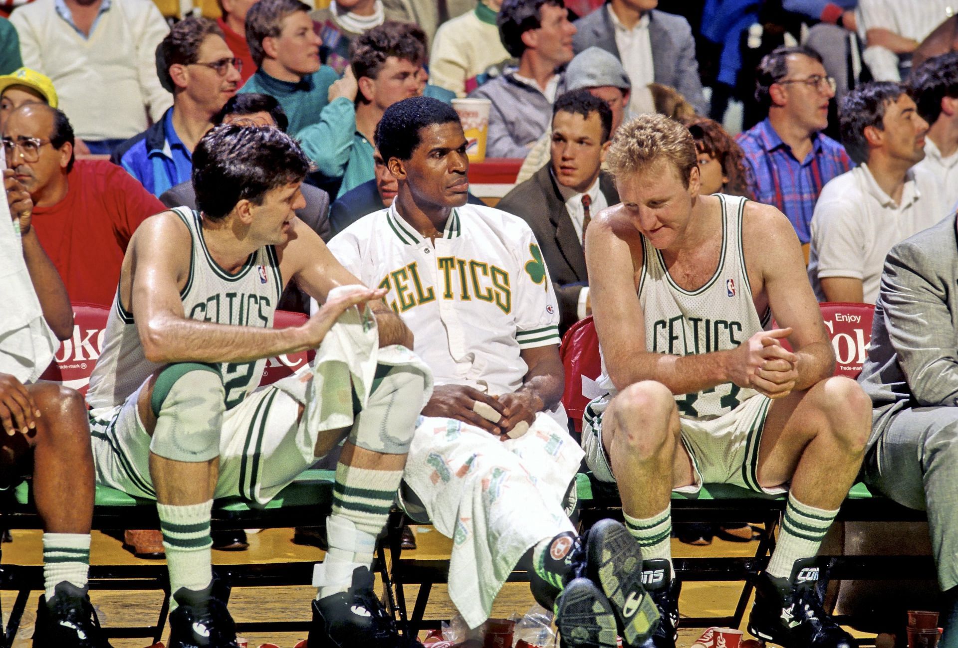 Robert Parish (C) was part of the legendary Boston Celtics teams of the &#039;80s. [photo: Sporting News]