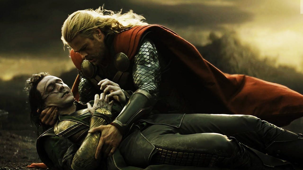 In a heartbreaking moment, Thor mourns the loss of his brother, Loki (Image via Marvel Studios)