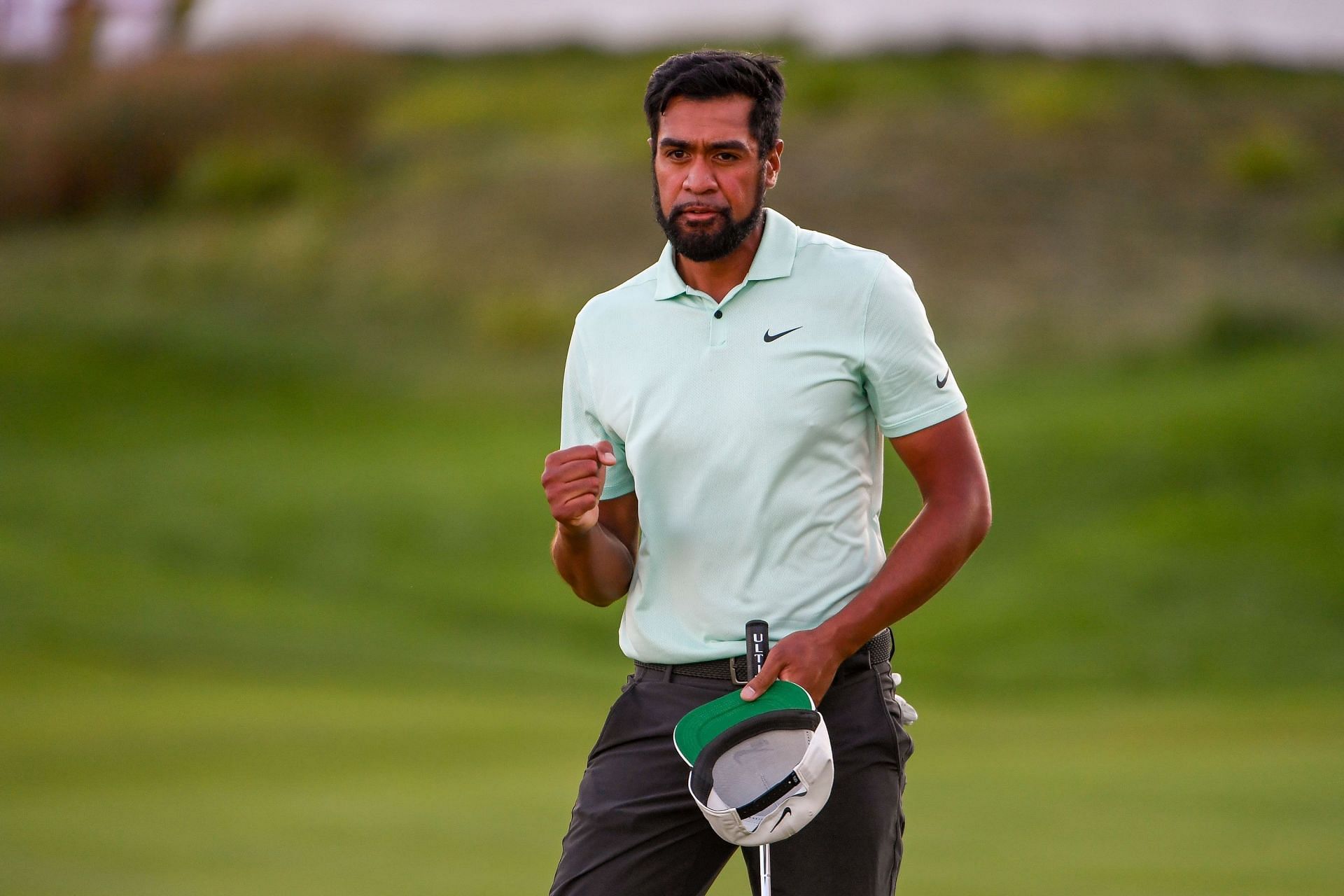 &quot;It got to a point where it felt like they were just a fly on the wall,&quot; Tony Finau on &quot;Full Swing&quot; crew following them everywhere
