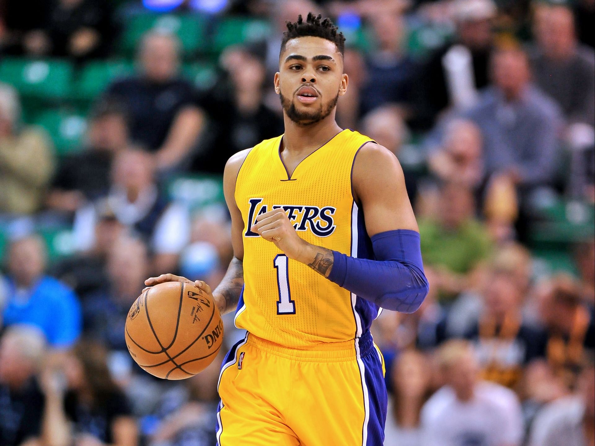D'Angelo Russell back to Lakers in three-team NBA trade deadline deal