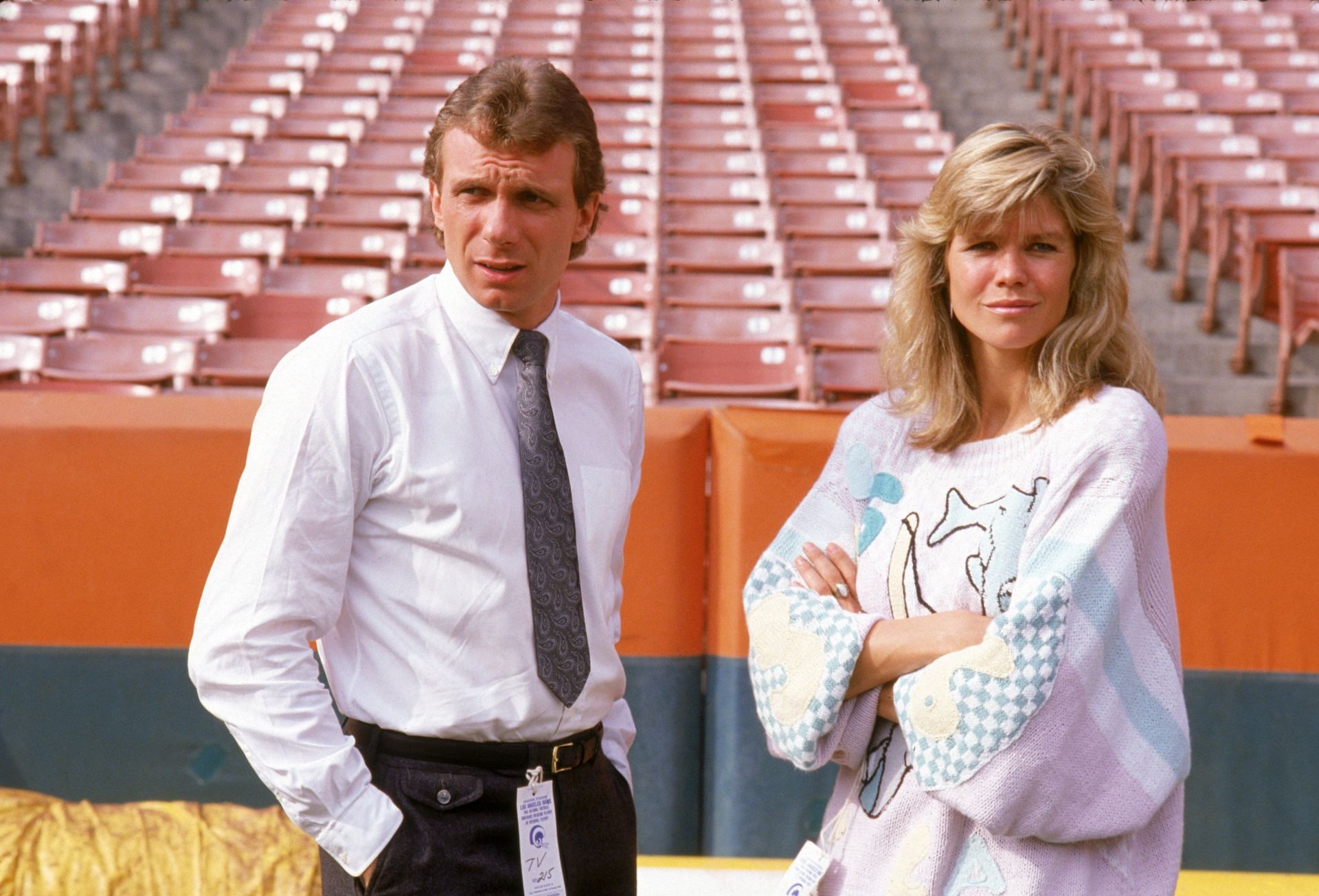 Joe Montana and Jennifer at the 1986 NFC Divisional Playoffs: San Francisco 49ers v New York Giants