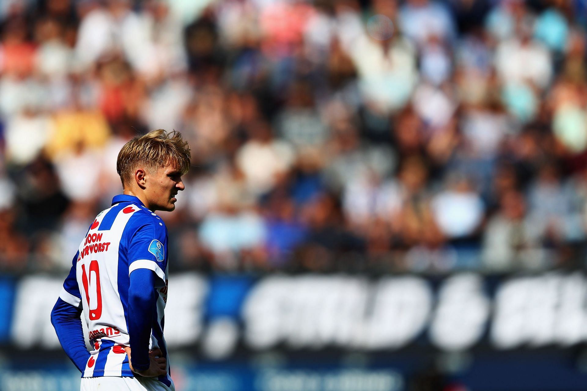Martin Odegaard in action for SC H