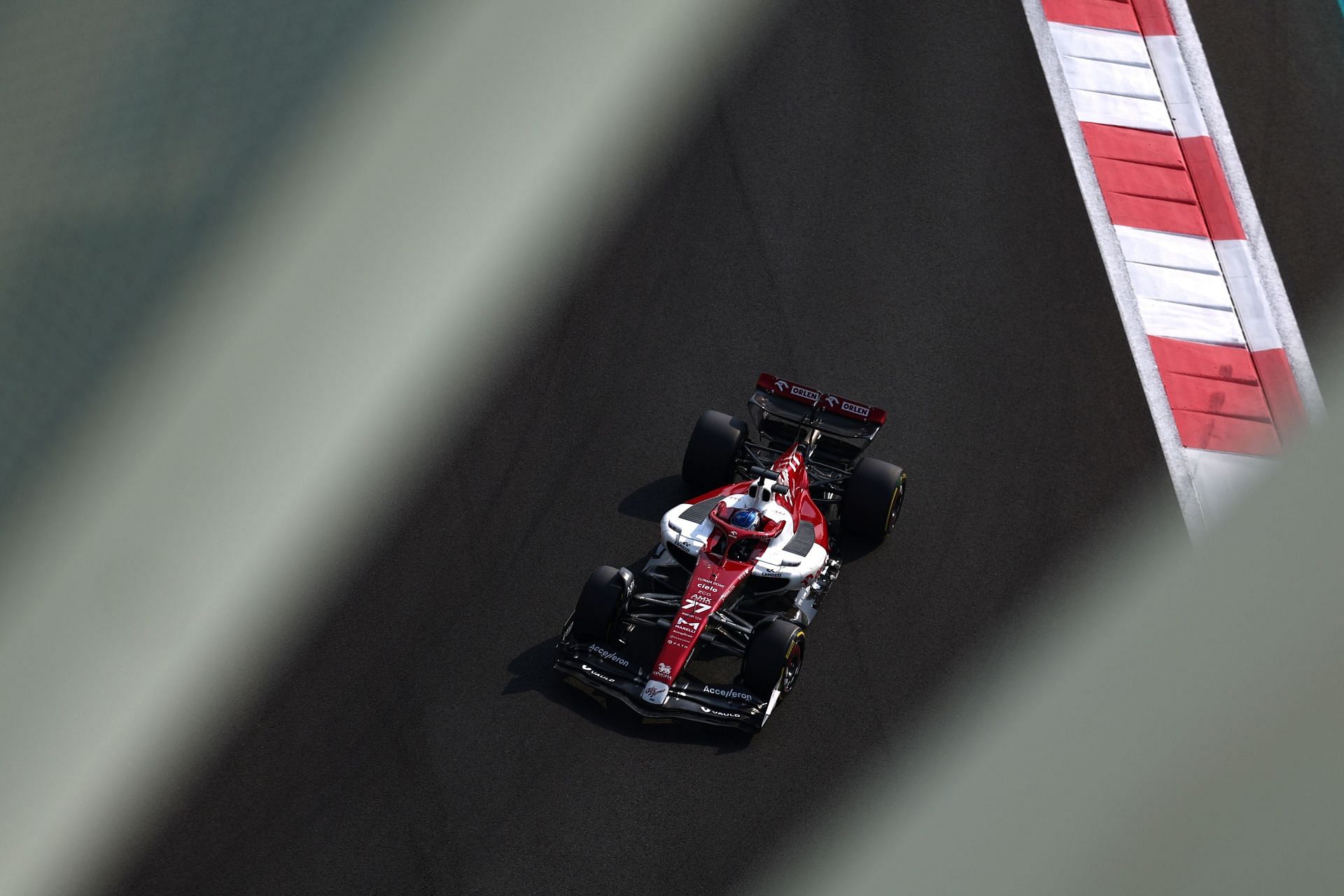 Formula 1 Testing in Abu Dhabi - Day One