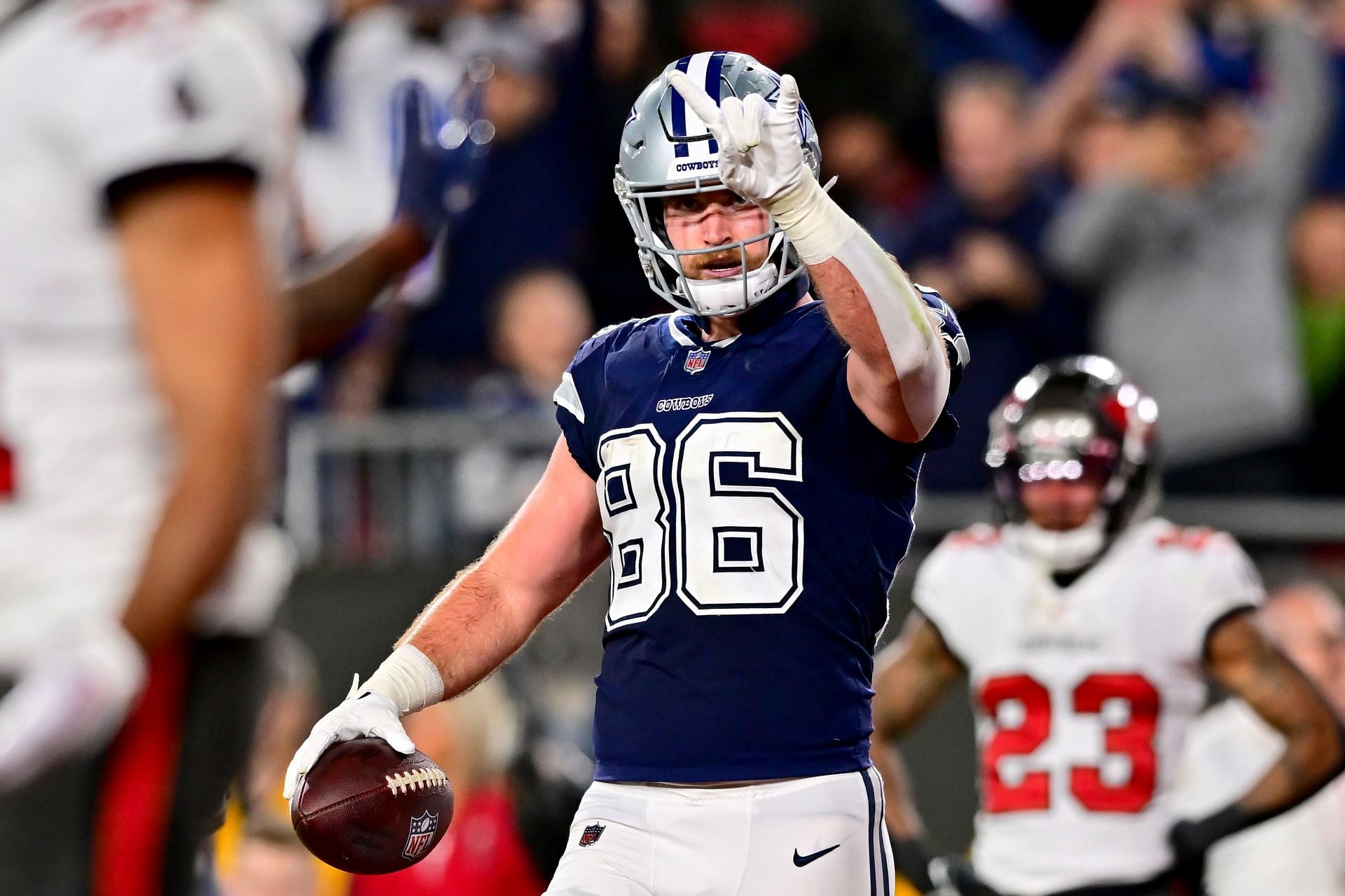 Who are the top free agent tight ends available in 2023? Top 5 free agent  TEs to watch out for