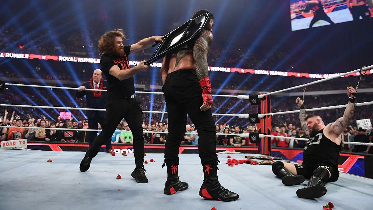 Sami Zayn stood up to Roman Reigns at the WWE Royal Rumble