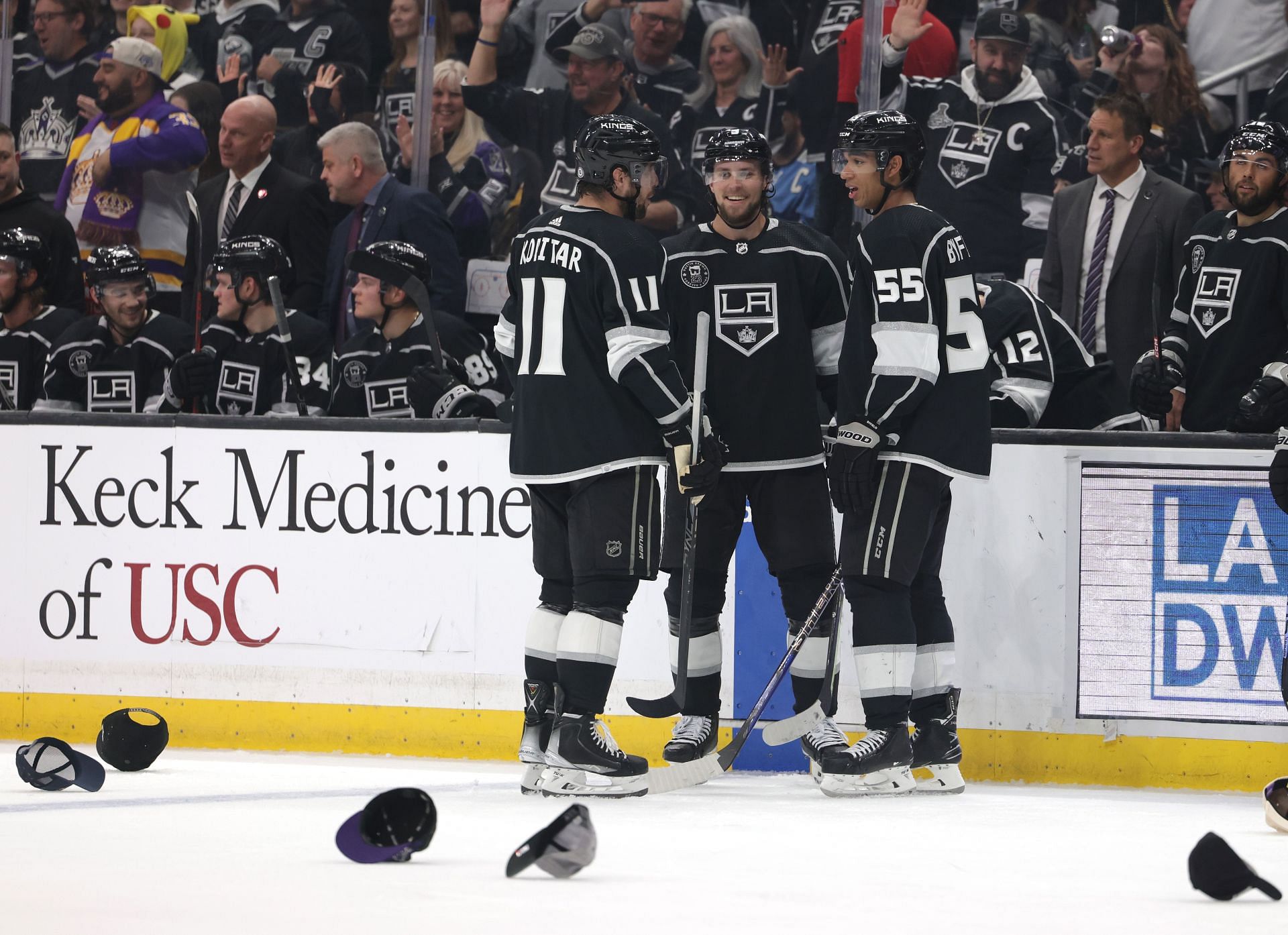 Crosby is such a crybaby: NHL twitter reacts to Sidney Crosby's ejection  and Adrian Kempe's hattrick in LA Kings' 6-0 win