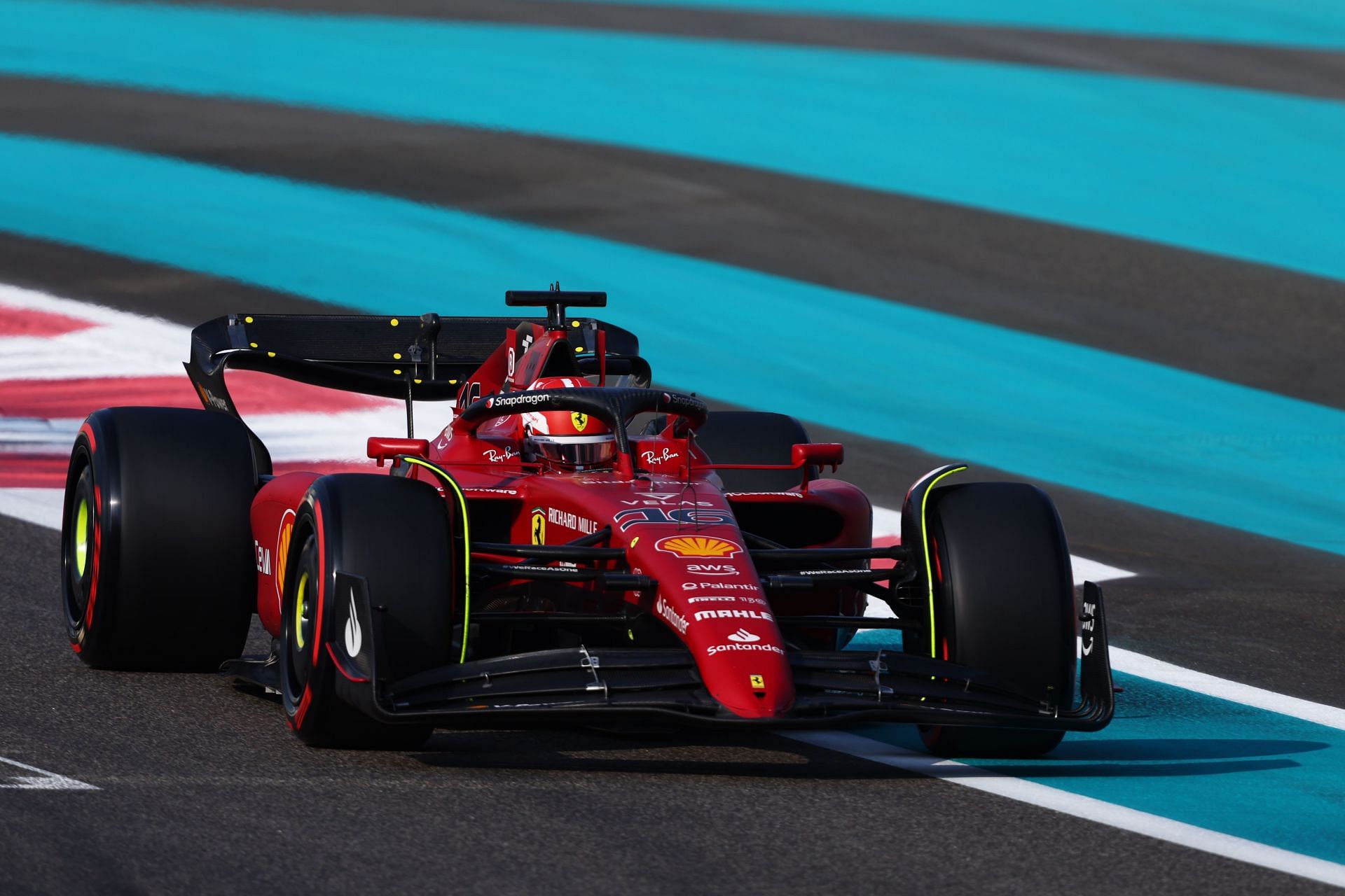 Formula 1 Testing in Abu Dhabi - Day One