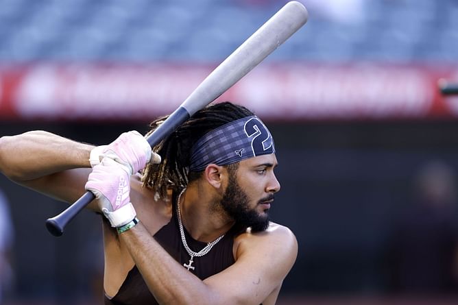 San Diego Padres manager Bob Melvin on the return of Fernando Tatis Jr. this spring: "You watch him take BP yesterday he looked like he never left"