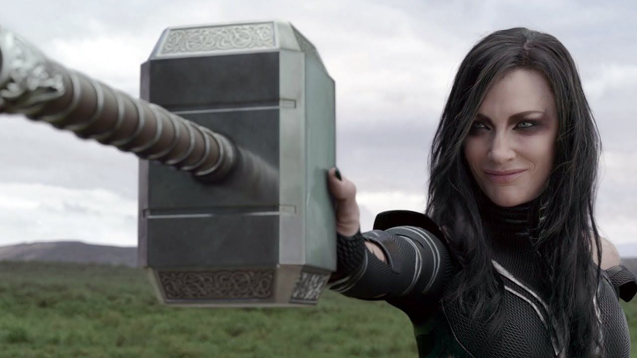 Hela destroys Mjolnir, leaving Thor without his iconic weapon (Image via Marvel Studios)