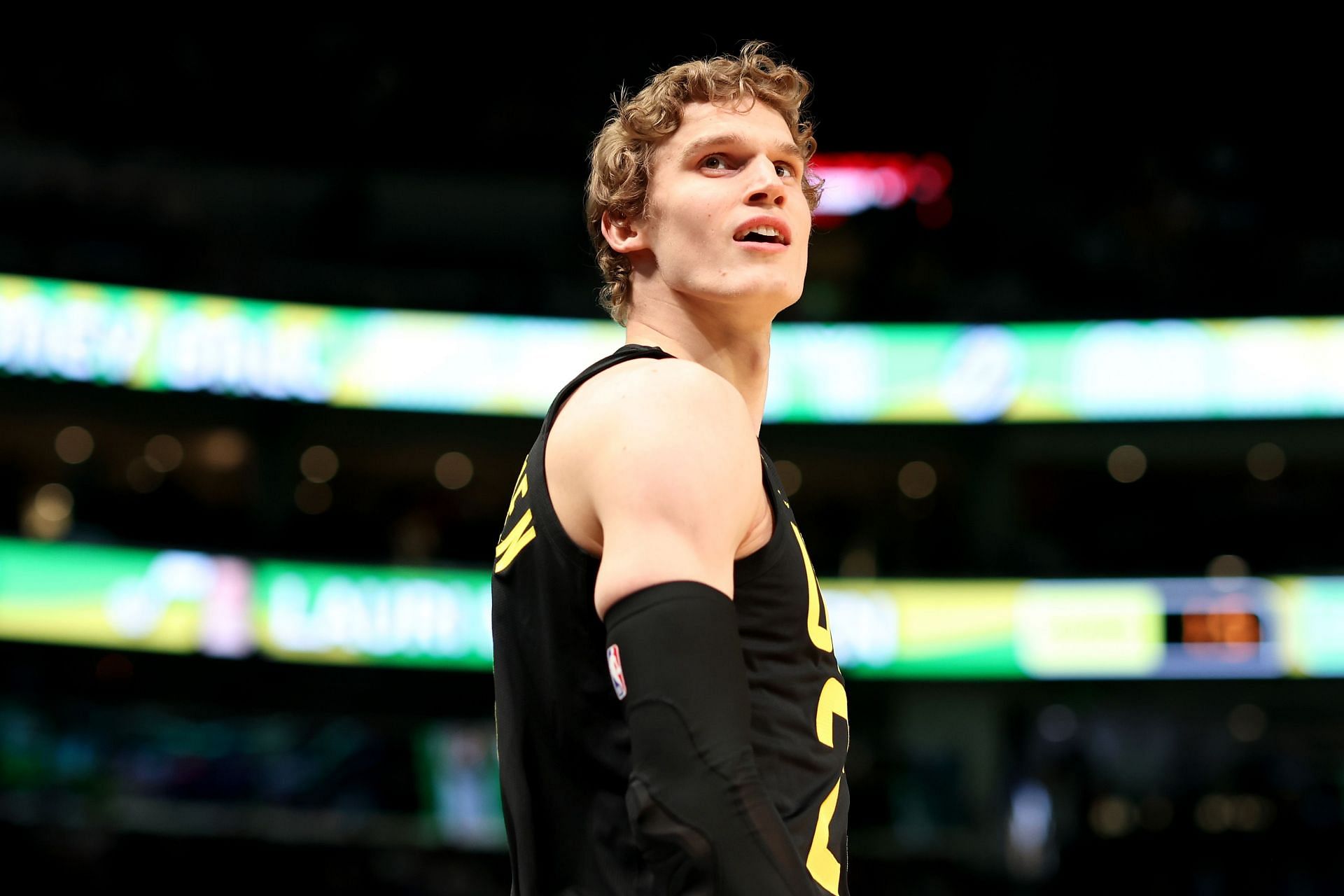 Lauri Markkanend at the 2023 NBA All Star - Starry 3-Point Contest