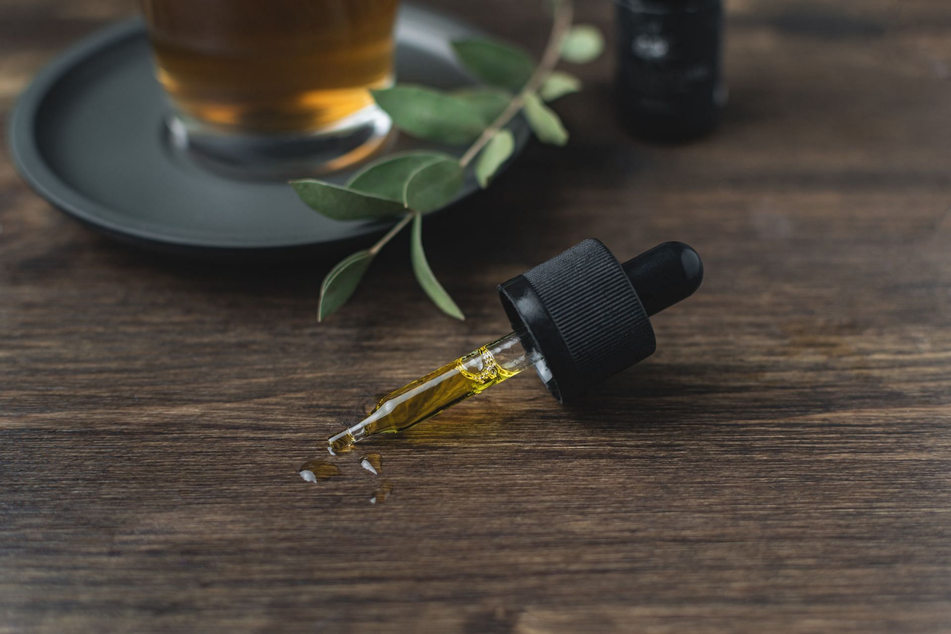 Just a few drops of essential oil are generally used (Image via Unsplash/Crystalweed Cannabis)