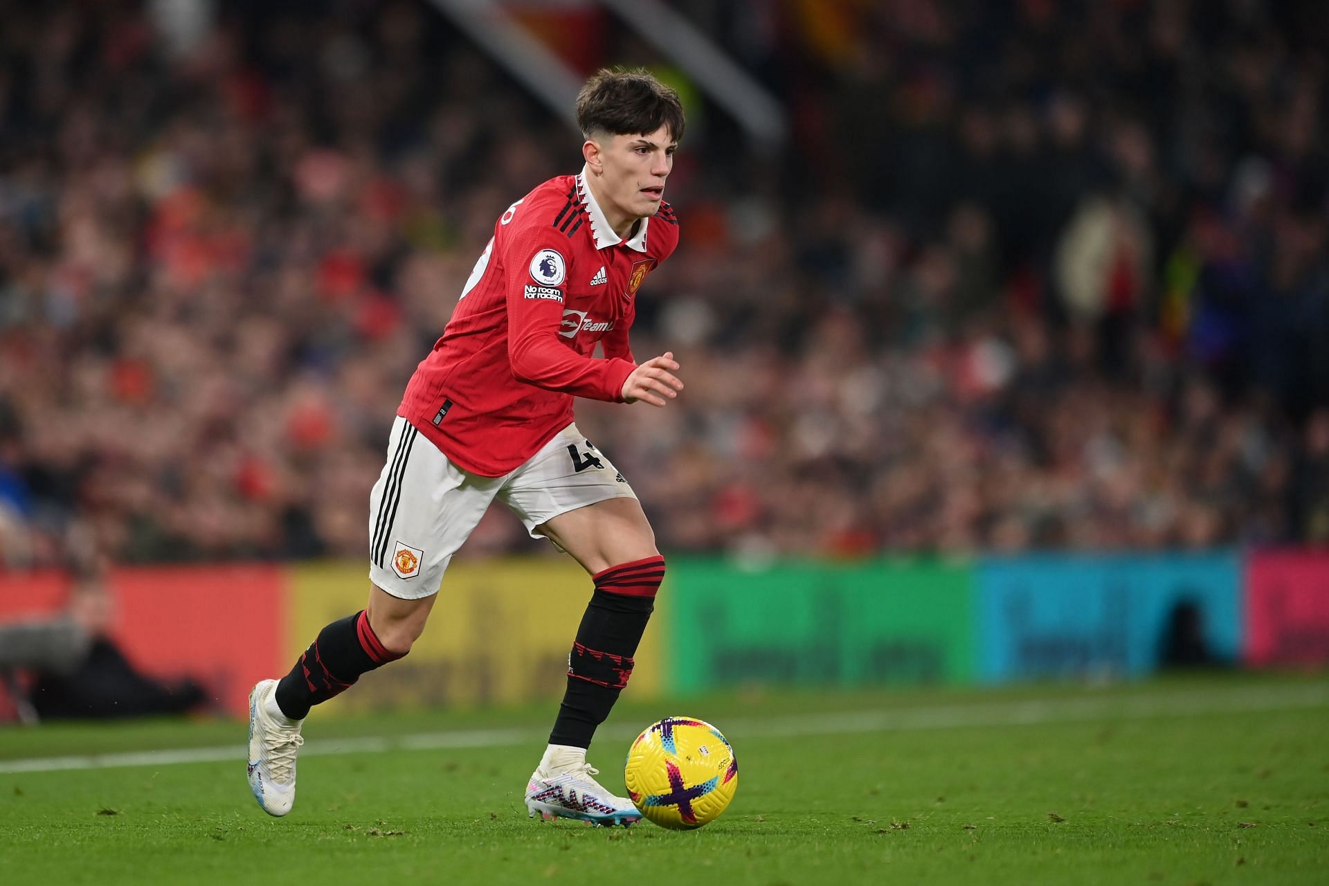 Manchester United v Leeds United - Premier League