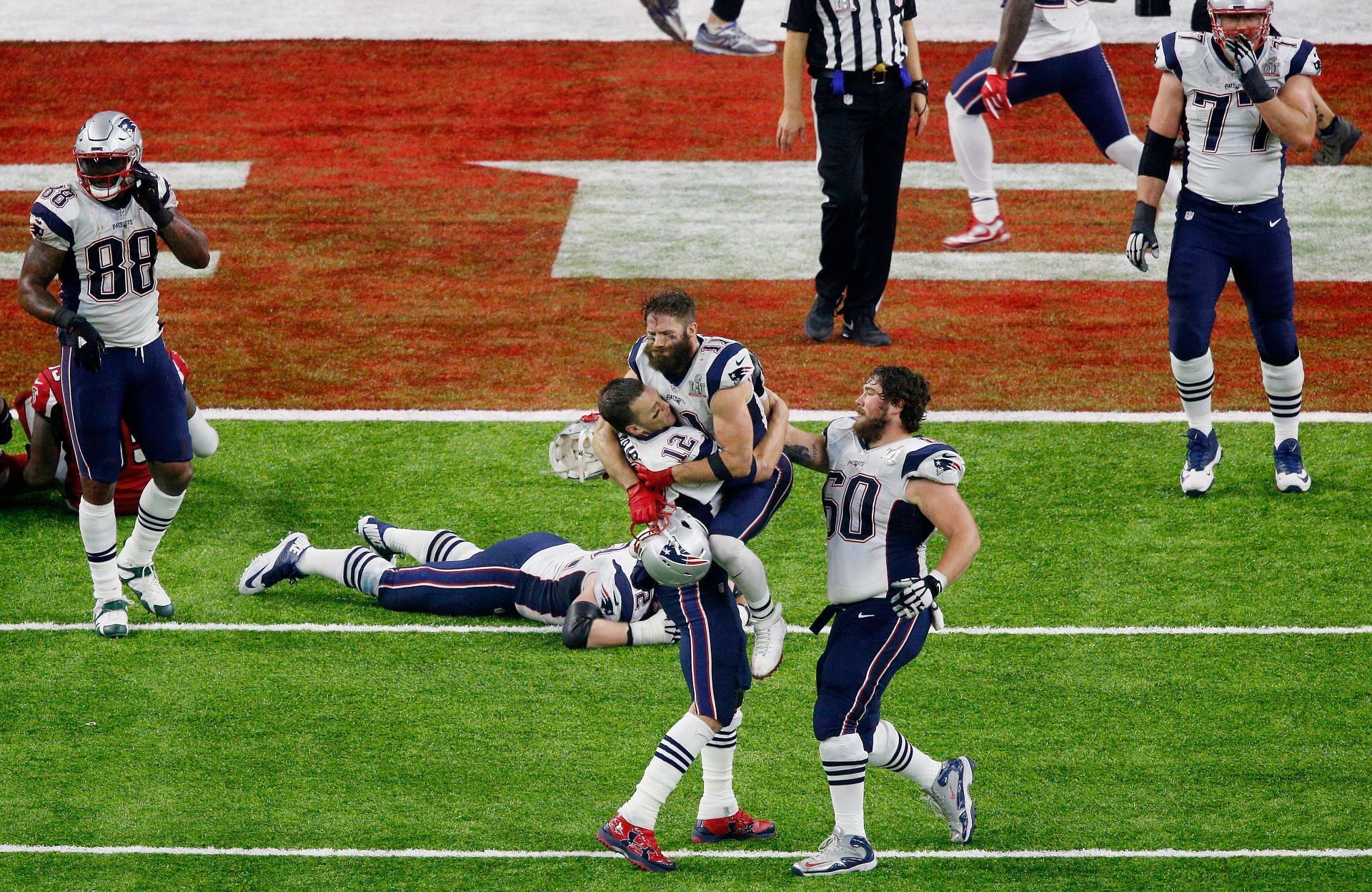 Photos: Patriots win Super Bowl 34-28 , Brady leads big comeback