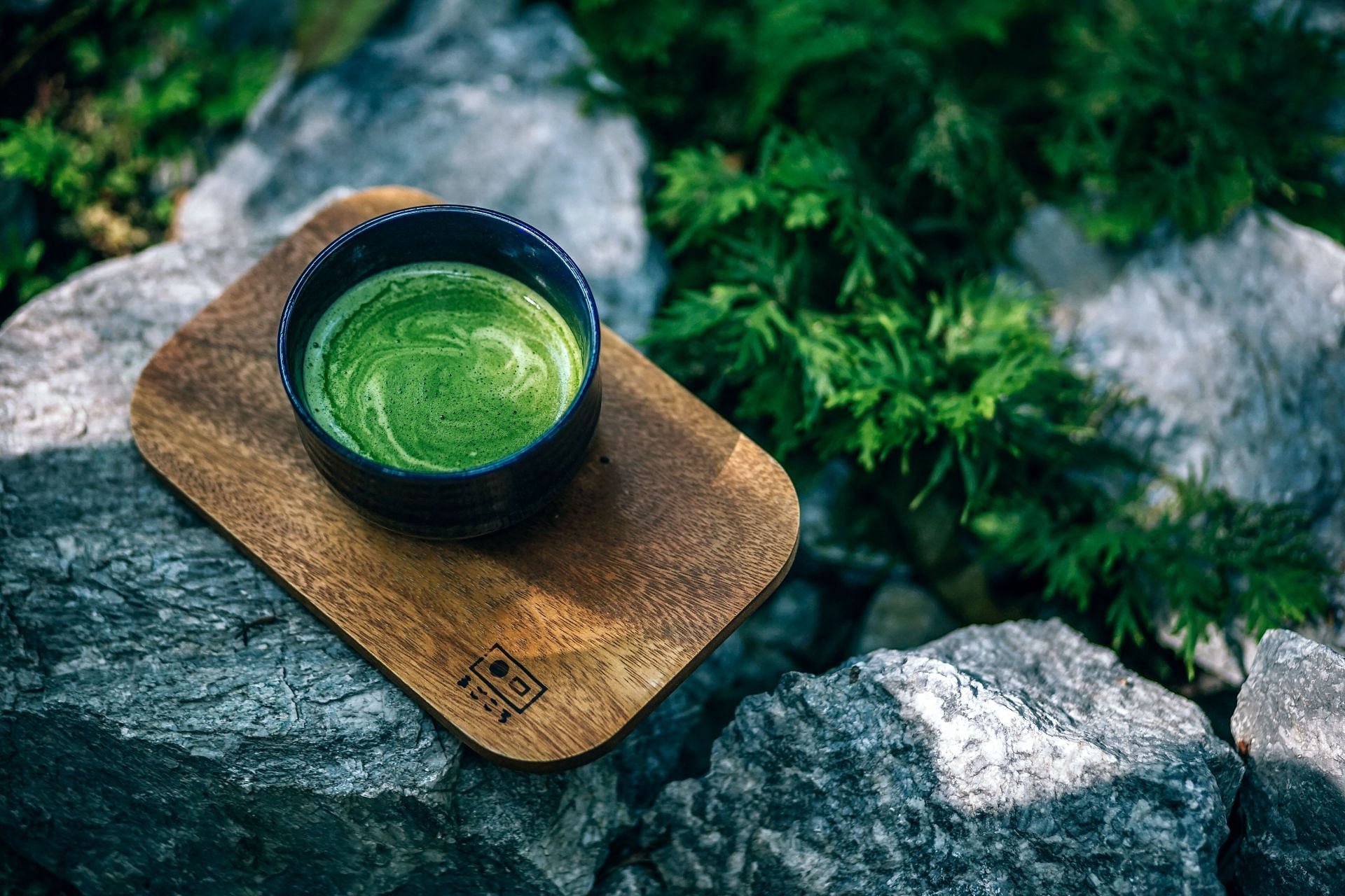 Green tea can help reduce inflammation in the body. (Image via Pexels / Nipanan Lifestyle.com)
