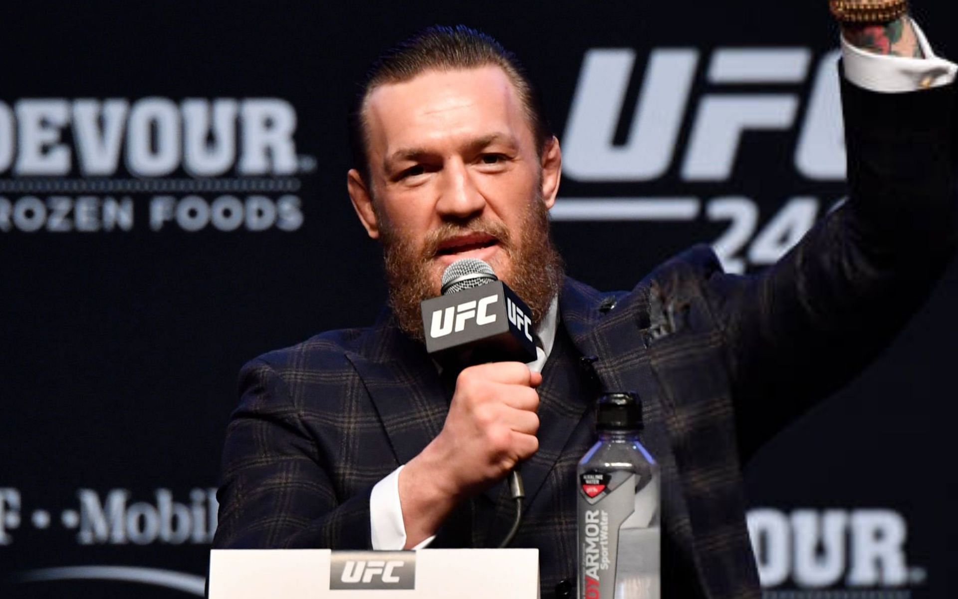 Conor McGregor denies kicking fighters off of The Ultimate Fighter