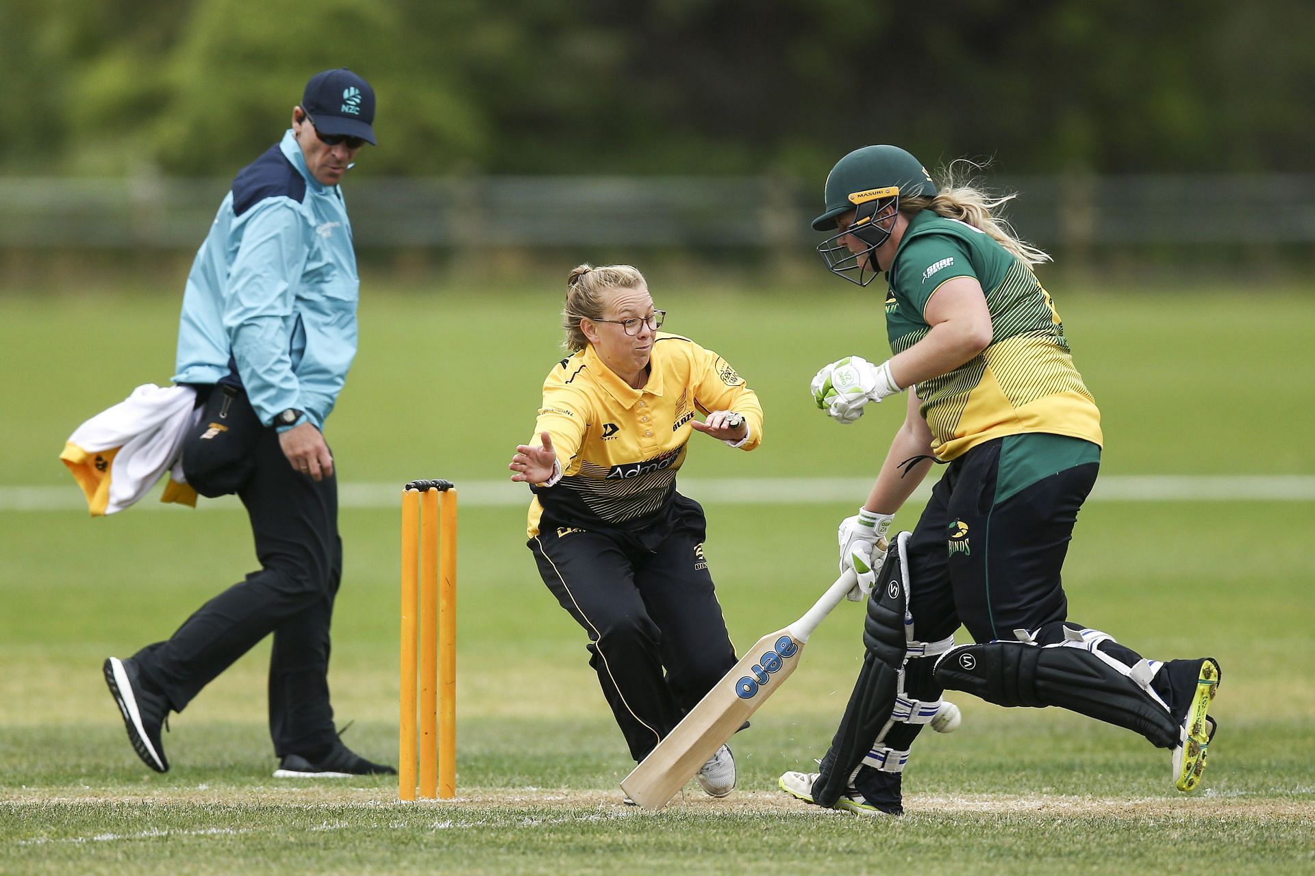 Wellington Blaze v Central Hinds