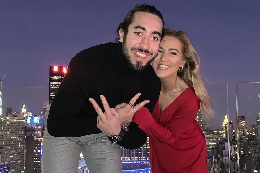 Mika Zibanejad's wife posts adorable photo on social announcing pregnancy