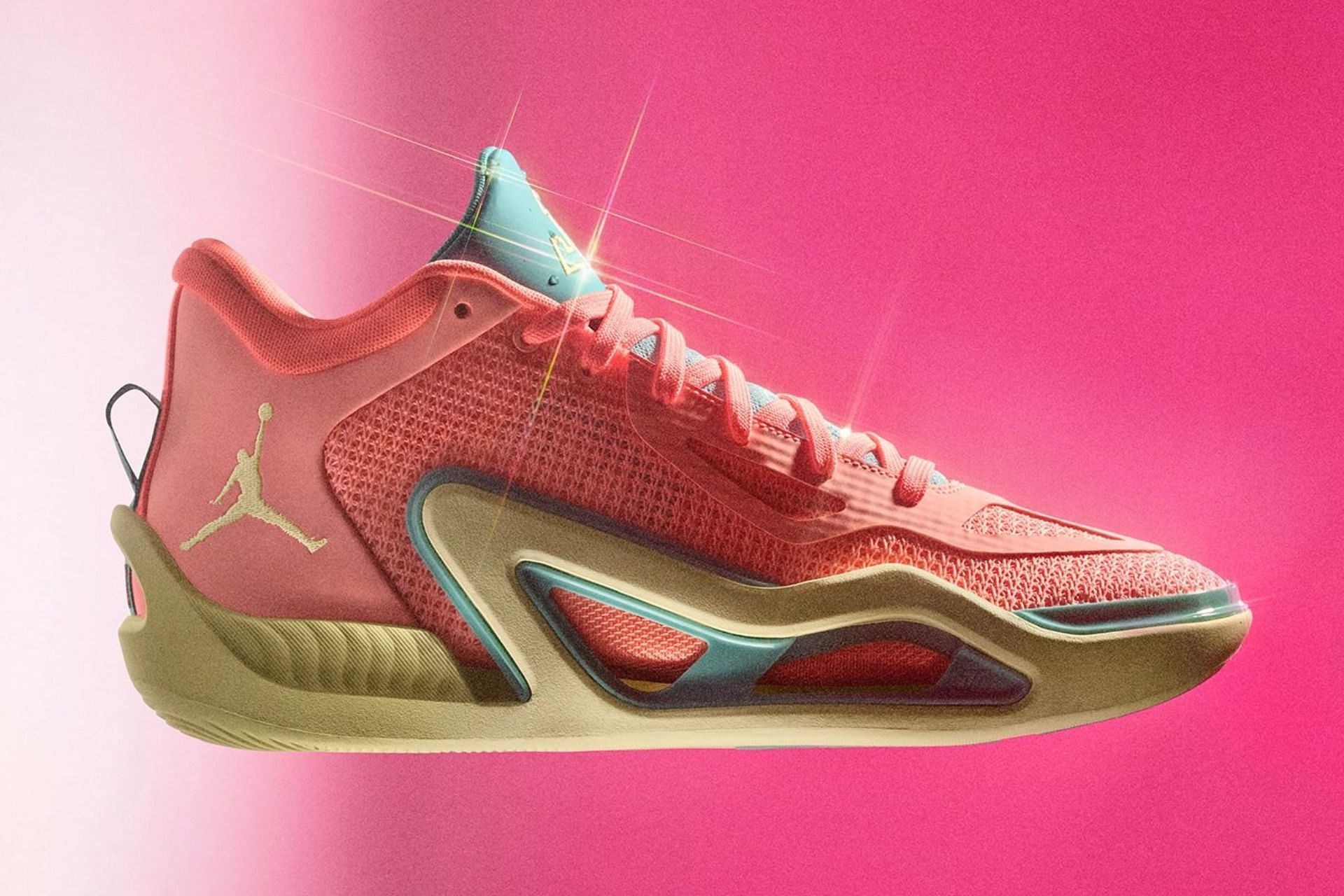 Take a closer look at the upcoming collab sneakers (Image via Nike)