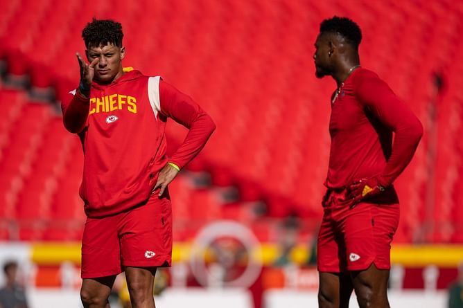 Patrick Mahomes backs JuJu Smith-Schuster after recent slander from NFL players over Valentine's Day post