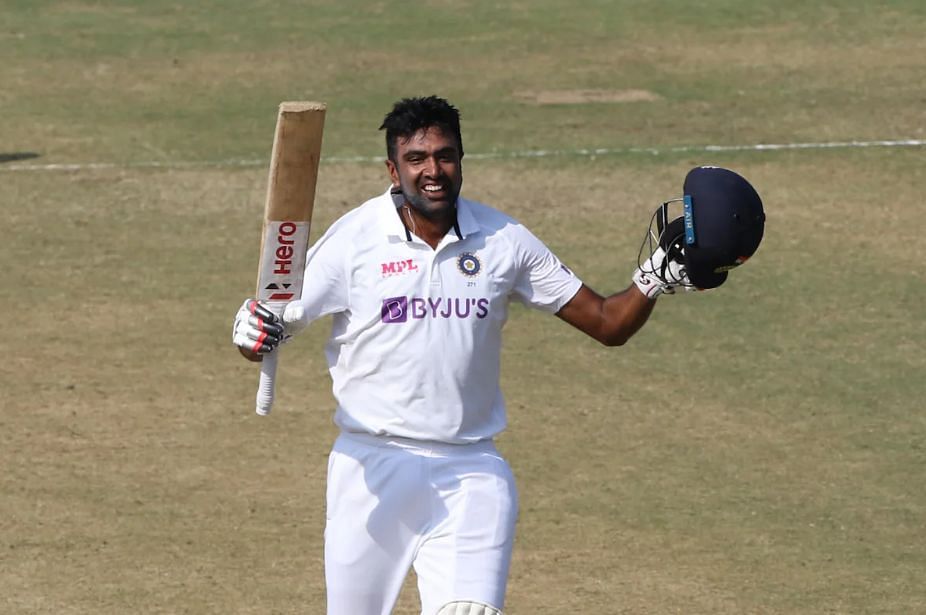 4 भारतीय खिलाड़ी जिन्होंने एक ही टेस्ट में शतक और 5 विकेट लेने का रिकॉर्ड बनाया