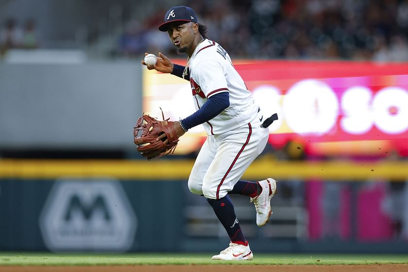 Ozzie Albies underwent offseason shoulder surgery (Updated