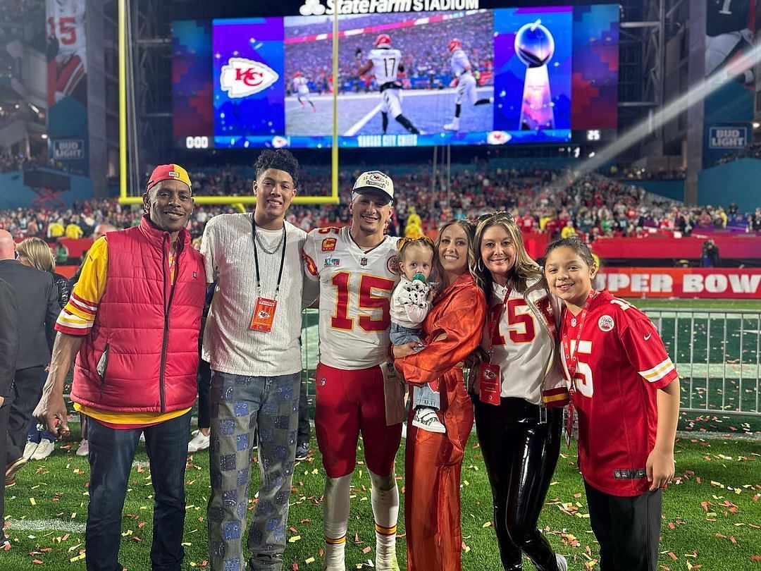 Patrick Mahomes with his family after Super Bowl LVII Triumph