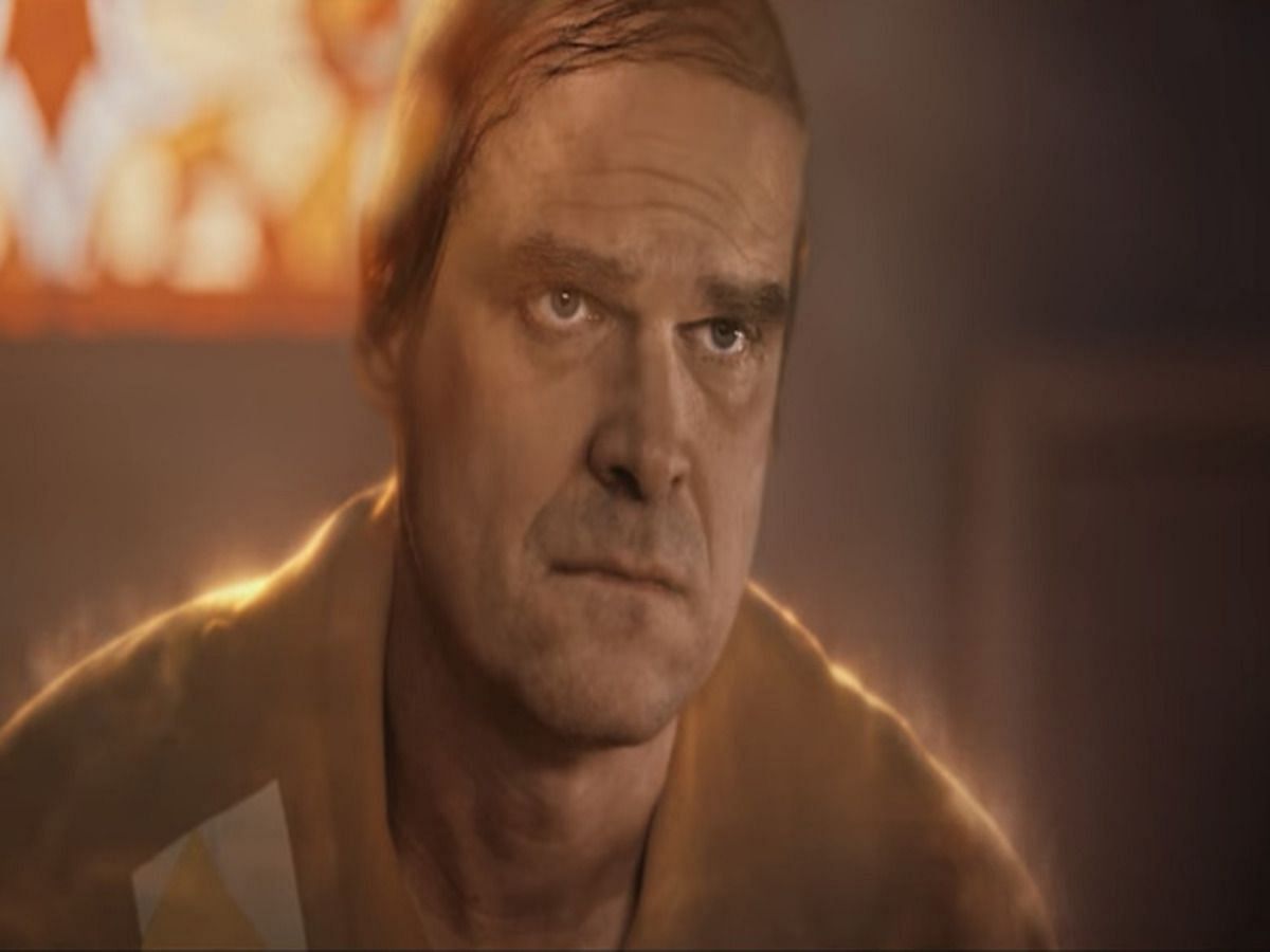 David Harbour in We Have a Ghost (Photo by Courtesy of Netflix)