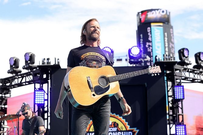 Daytona 500 pre-race concert will feature multi-platinum country artist