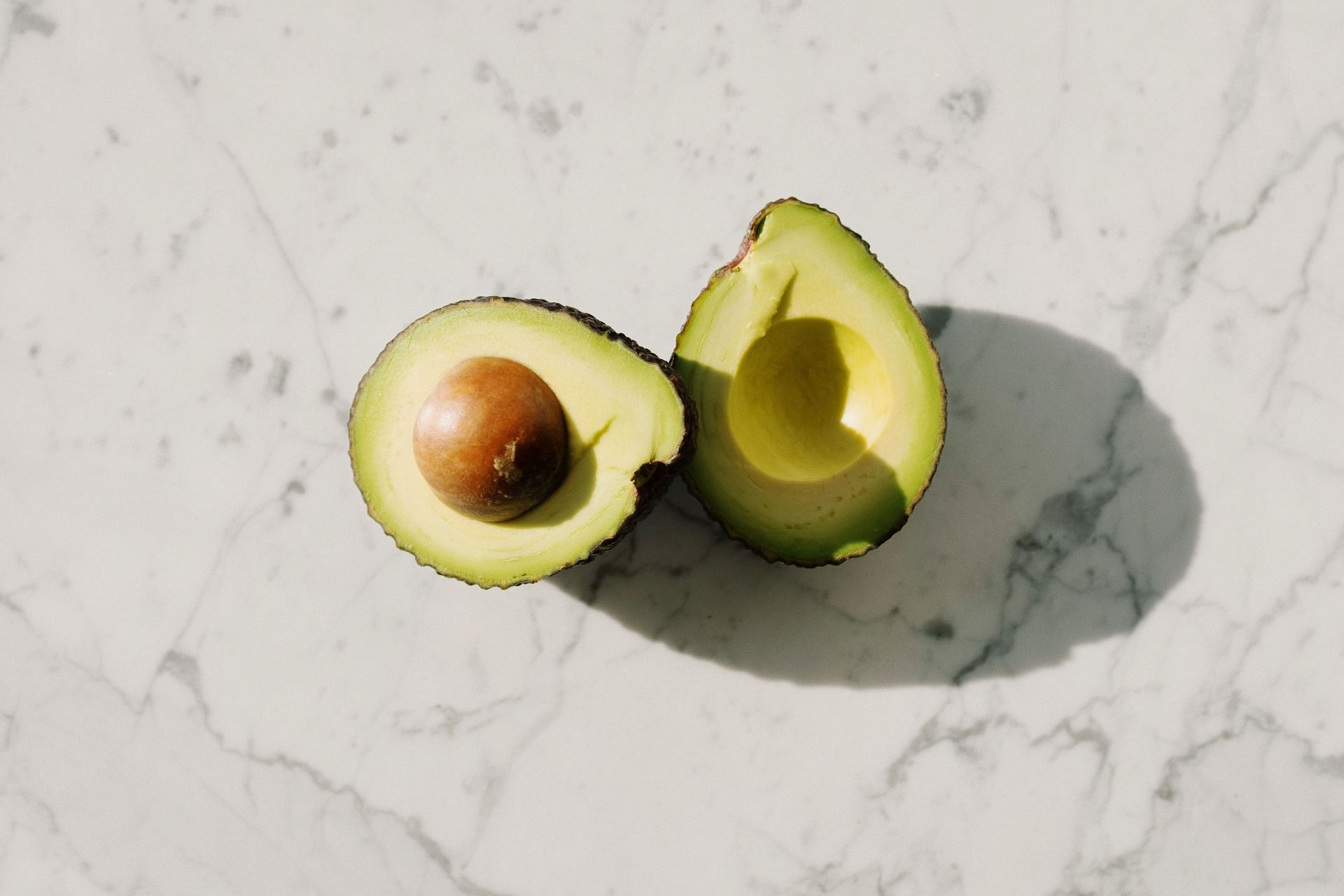 Avocados are a powerhouse of nutrients. (Image via Pexels/ Ready Made)