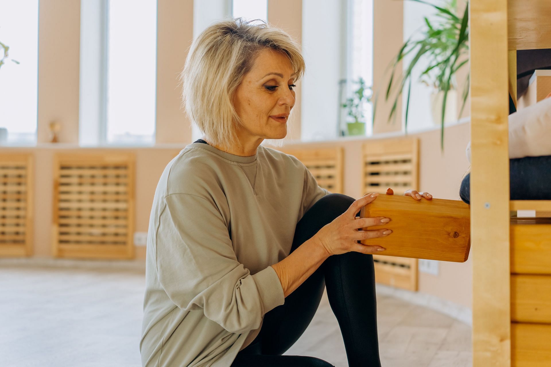 Wooden block is mostly preferred during practice. (Image via Pexels/Mikhail Nilov)