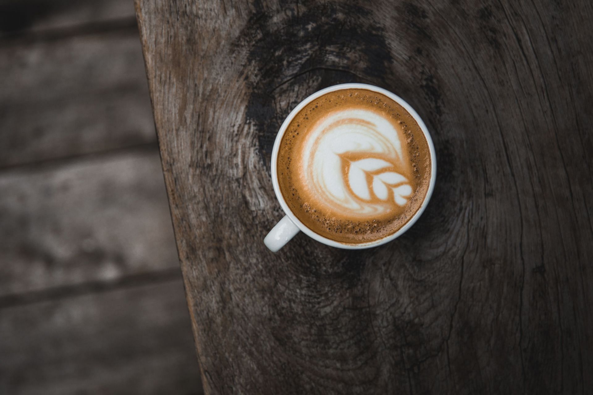 Coffee works well for people to increase their metabolism (Image via Pexels @Burst)