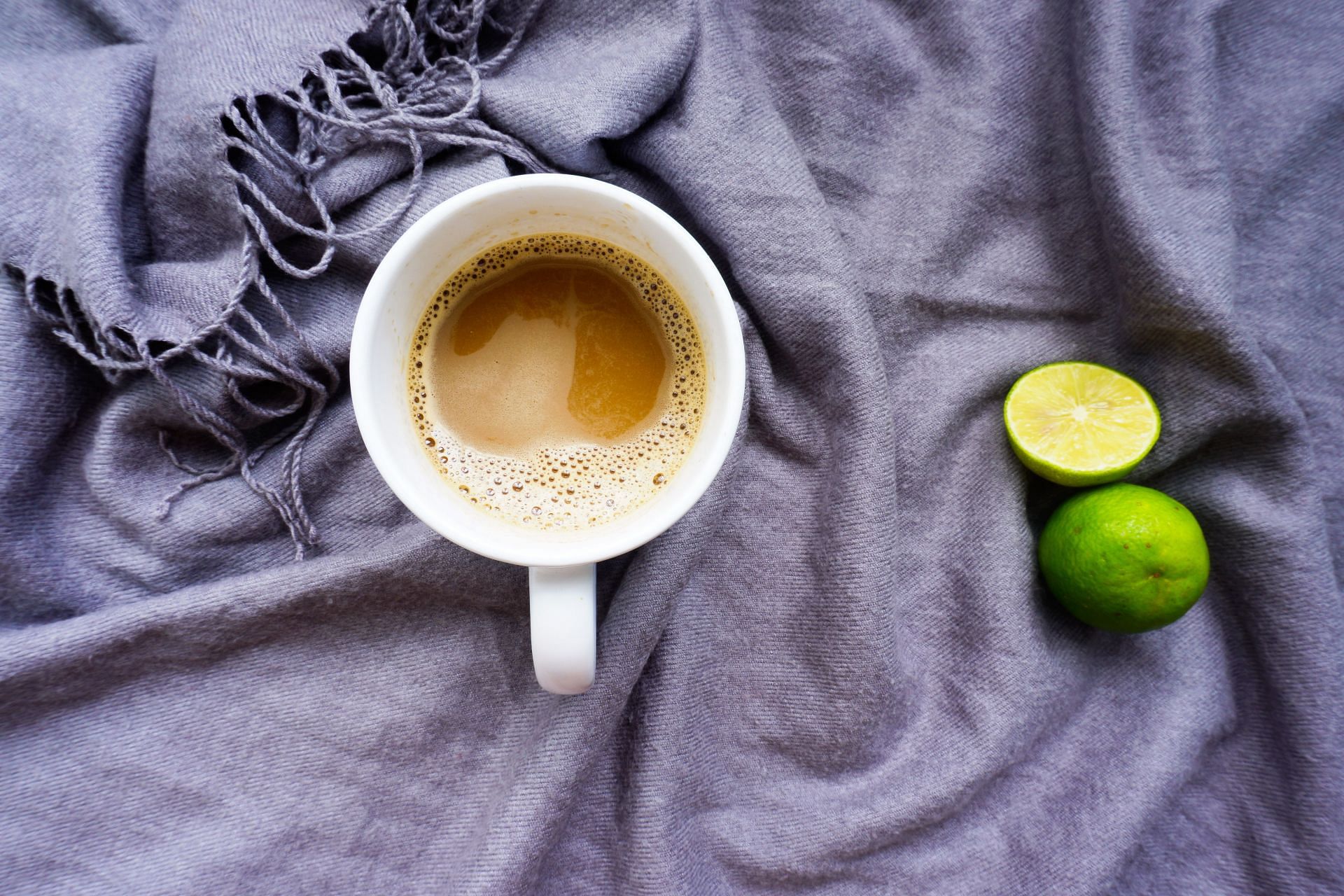 A hot cup of caffeinated drink. (Image via Unsplash/ Leohoho)