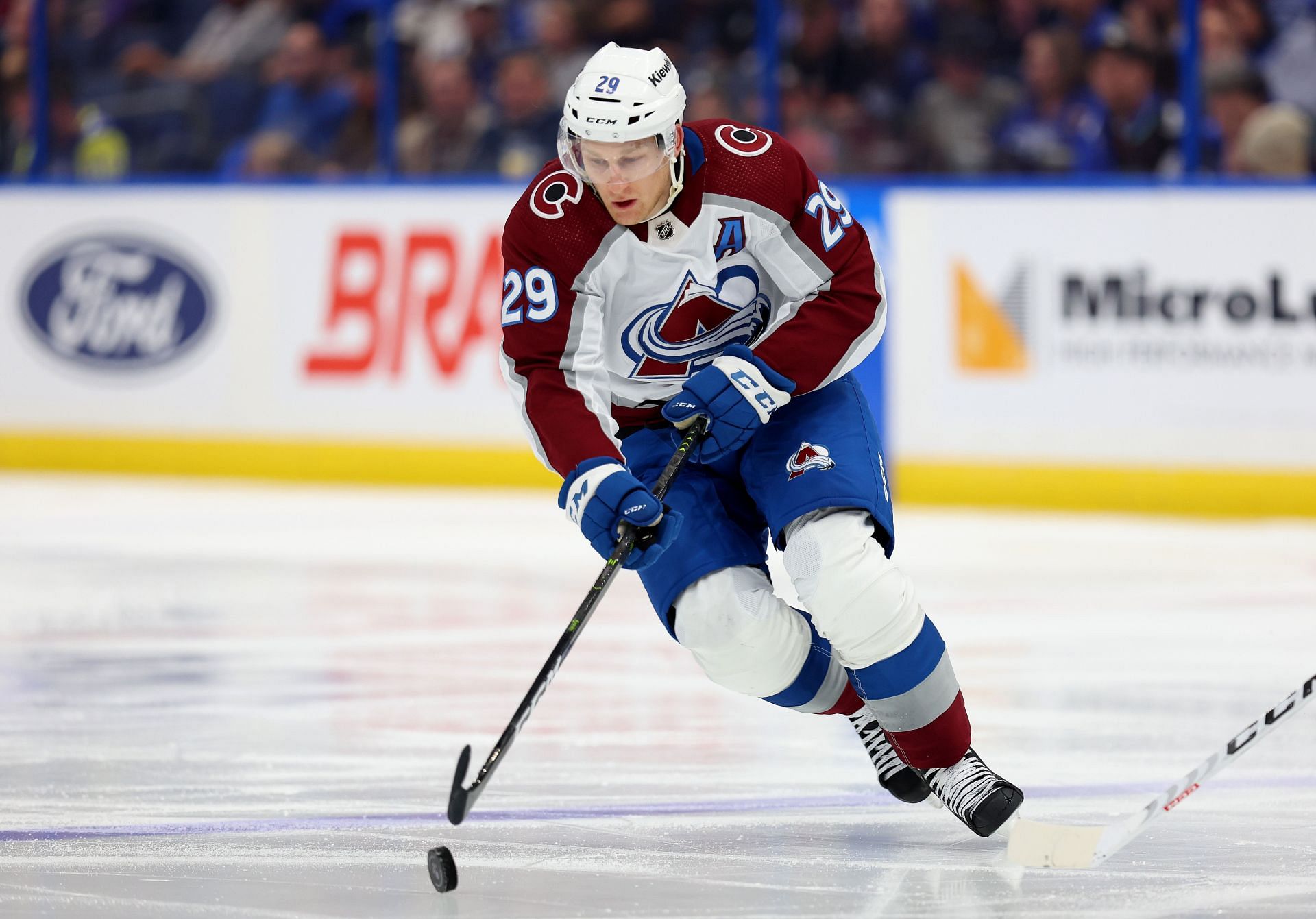 Nathan MacKinnon has set a franchise record for most consecutive home games  with a goal : r/hockey